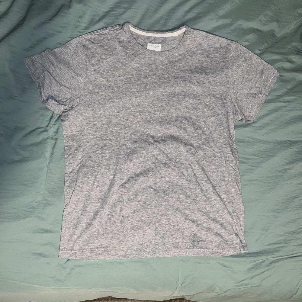 Rag and Bone gray t-shirt, men’s large
